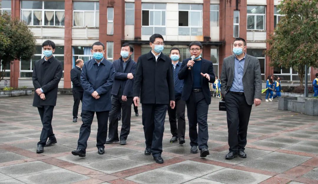 赵继红深入松桃中等职业学校调研