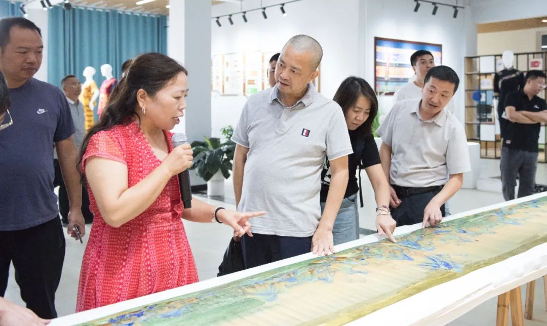 虎门镇总工会到松桃职校开展东西部协作调研