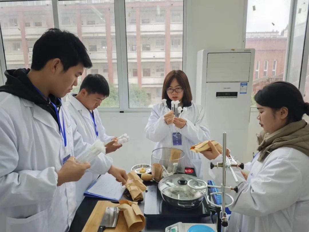 铜仁市第十二届职业（技工）院校技能大赛松桃赛区正式开赛