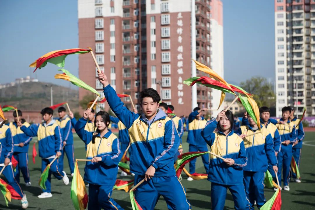 县中等职业学校第九届花鼓操比赛圆满落幕
